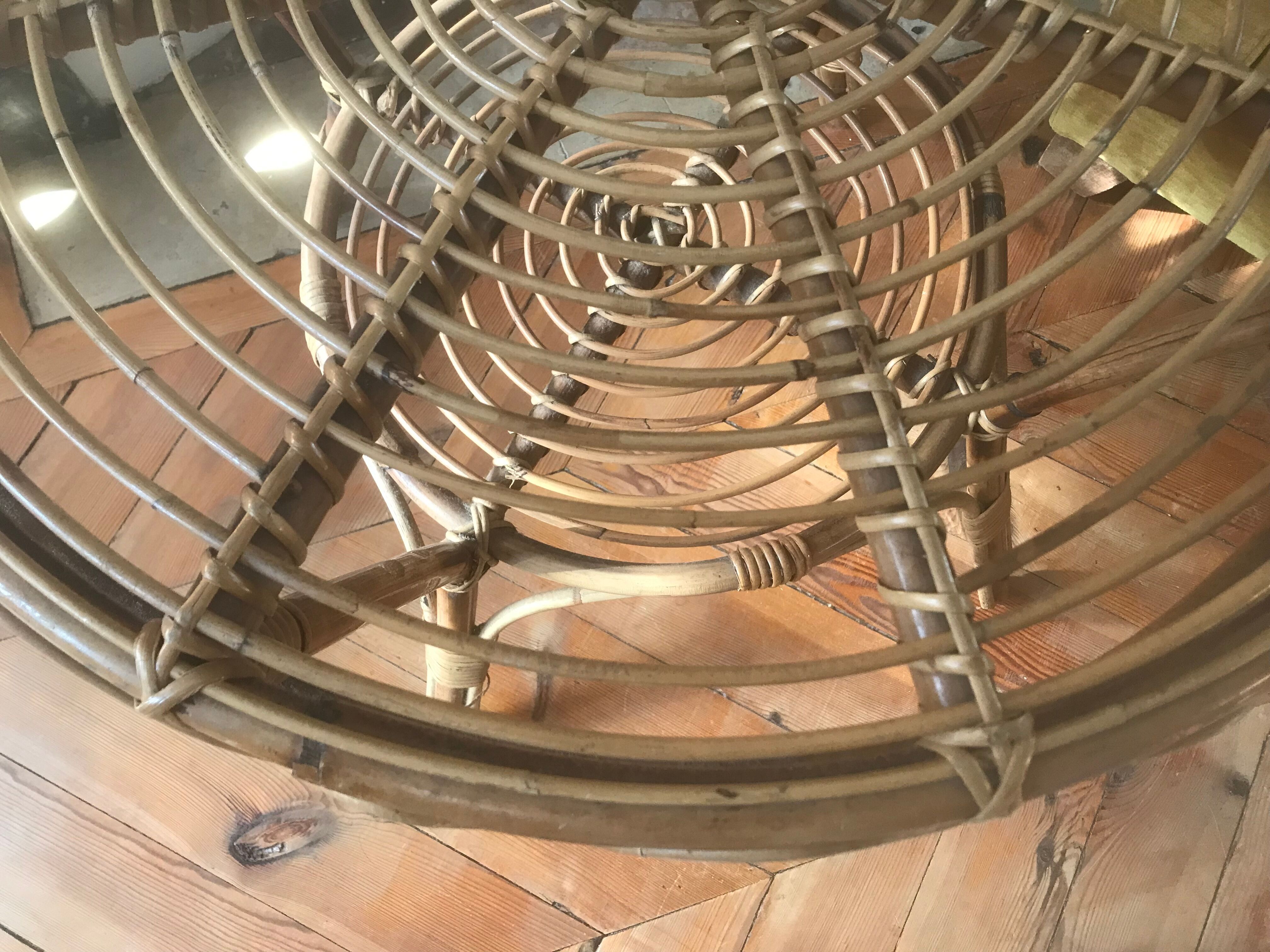 Vintage rattan round coffee table 1960