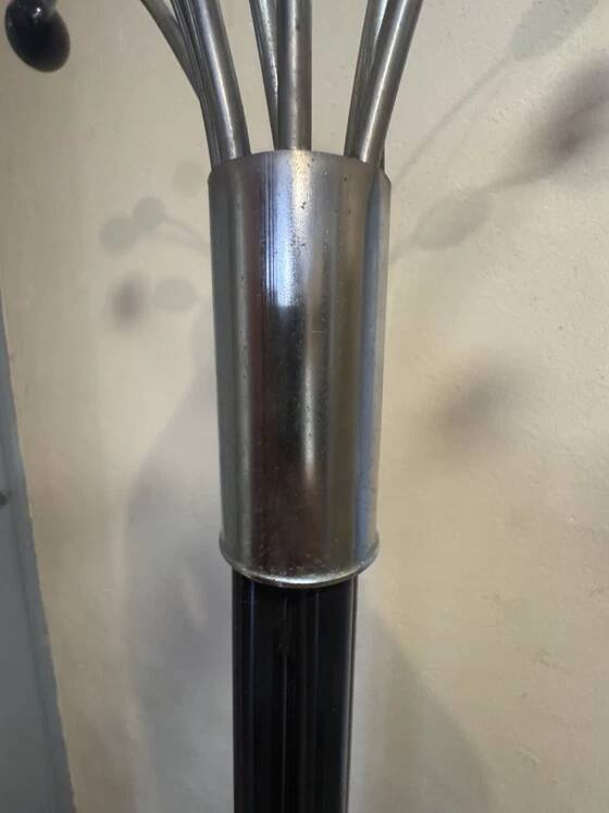 Italian design coat rack – Chrome metal and black lacquer – 1960s-1970s