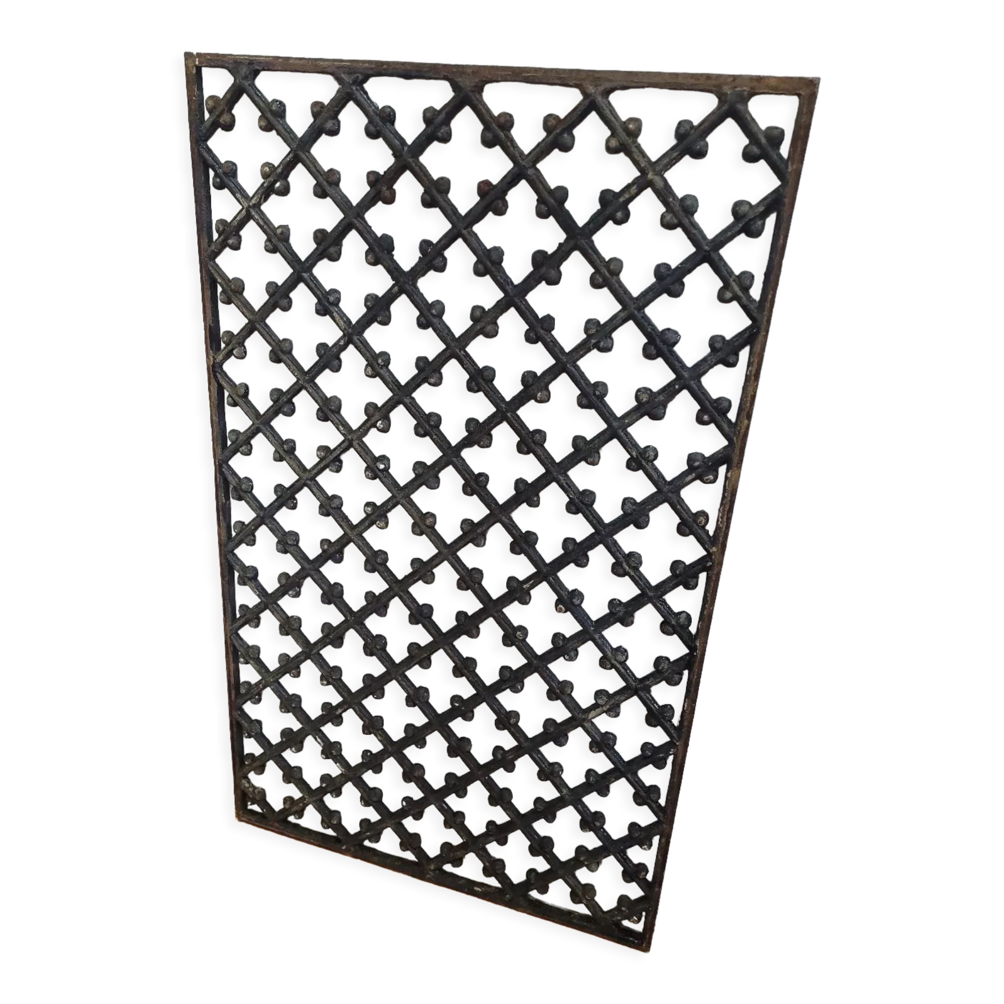 Old cast iron grid 96×58cms