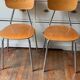 Chaises vintage en bois et chrome