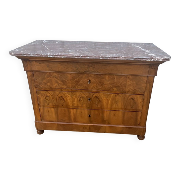 Commode Louis-Philippe en ronce de noyer avec marbre rosé – XIXe siècle