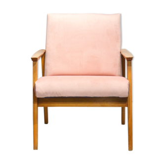 Fauteuil années 60 retapissés velours rose poudré