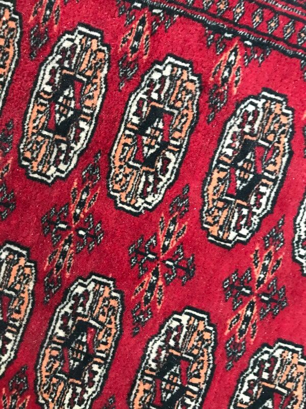 Nice vintage Bukhara of Pakistan carpet handmade 158 X 234 CM