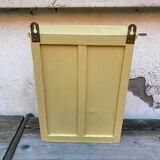 Mini medicine cabinet