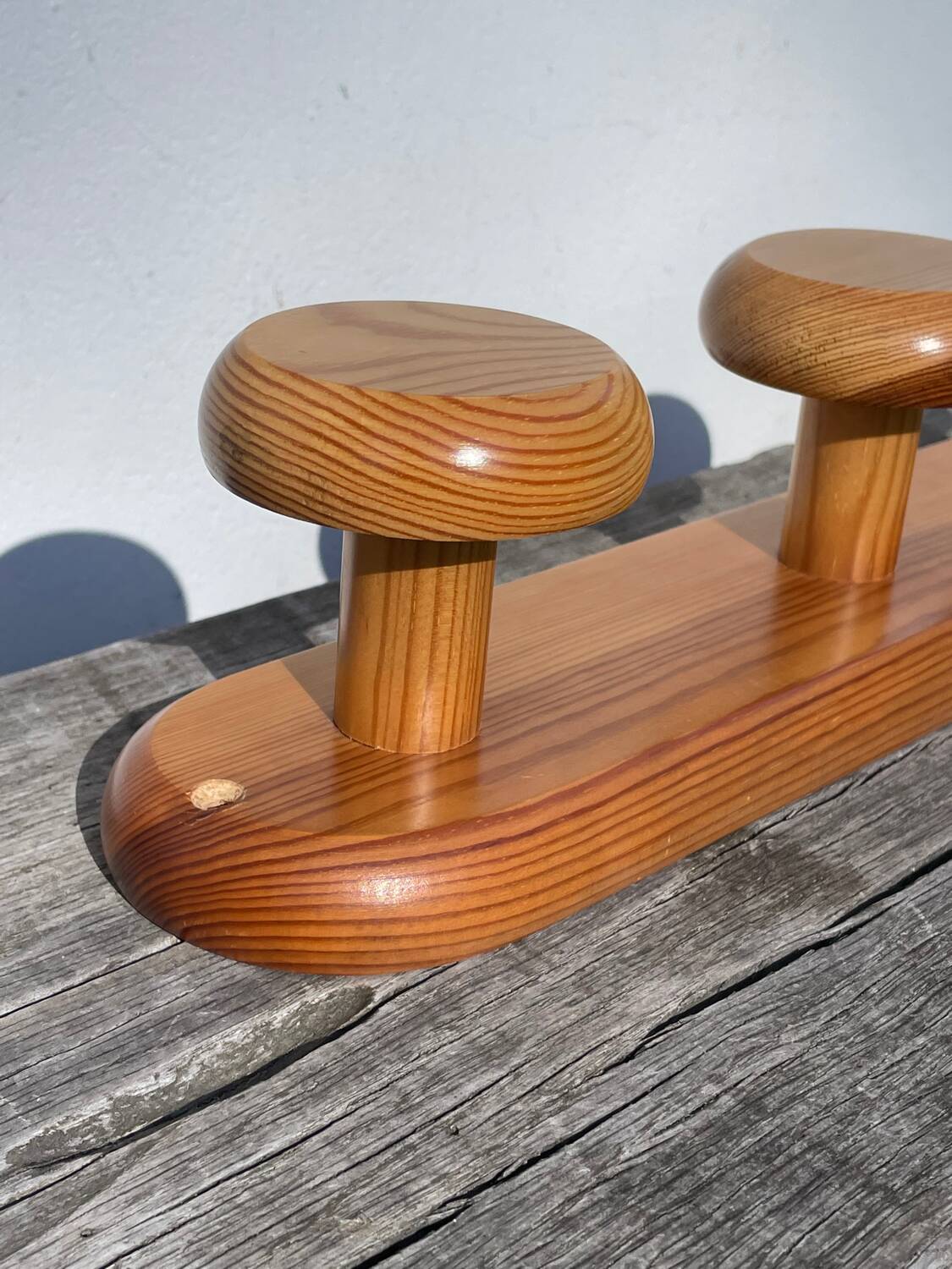 1980 pine wood wall coat rack
