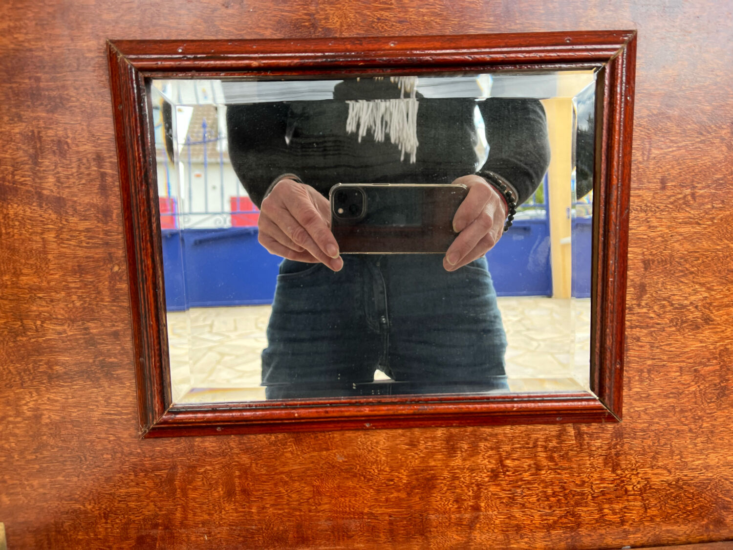 Dressing table in wood marquetry