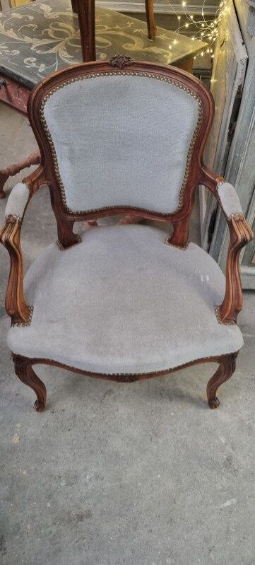 Convertible Armchairs