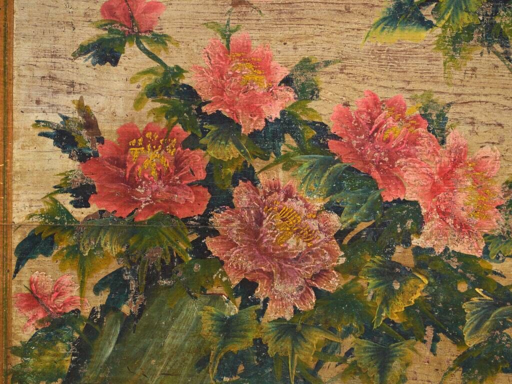 Coffre ancien chinois à panneau peint en orme – Chine, vers 1900