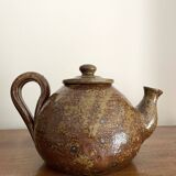 Vintage design stoneware teapot with 2 coffee cups