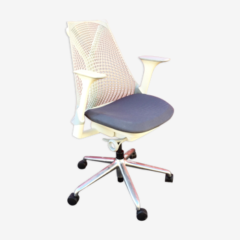 'Sayl"of Herman Miller armchair