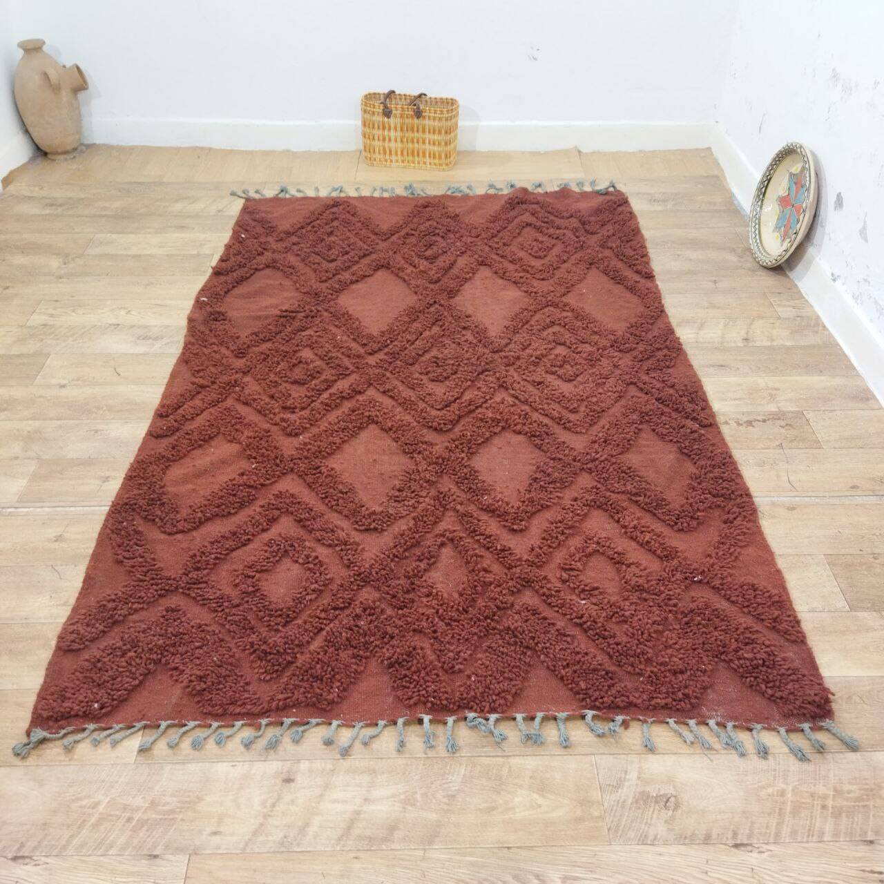 Azilal Berber rug in handmade wool 250 X 154 CM