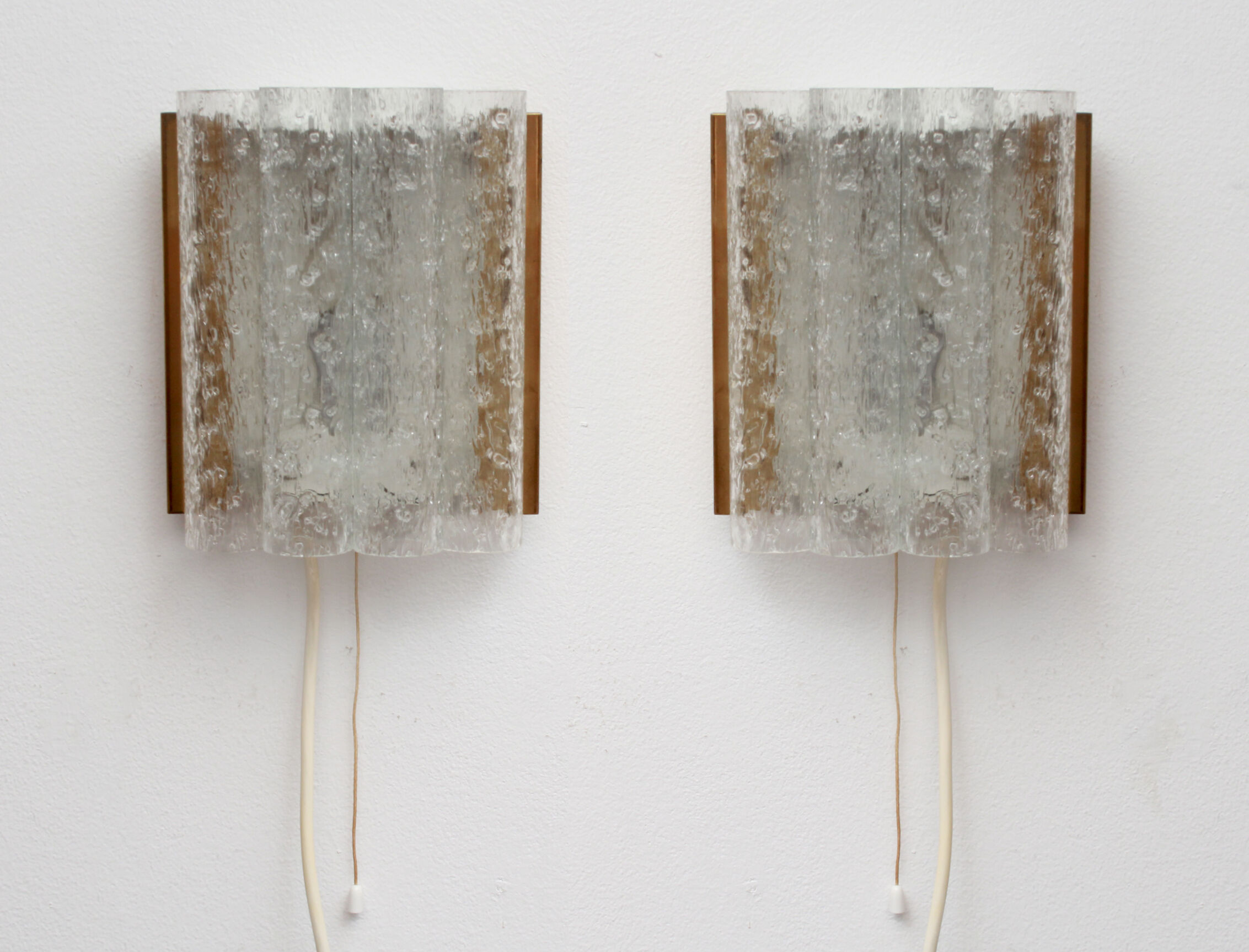 Couple of 1960s wall lamps by Doria