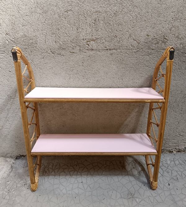 Étagère murale en osier rotin ou bambou