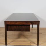 Mid-Century Rosewood Freestanding Desk FD 951 Model Diplomat.