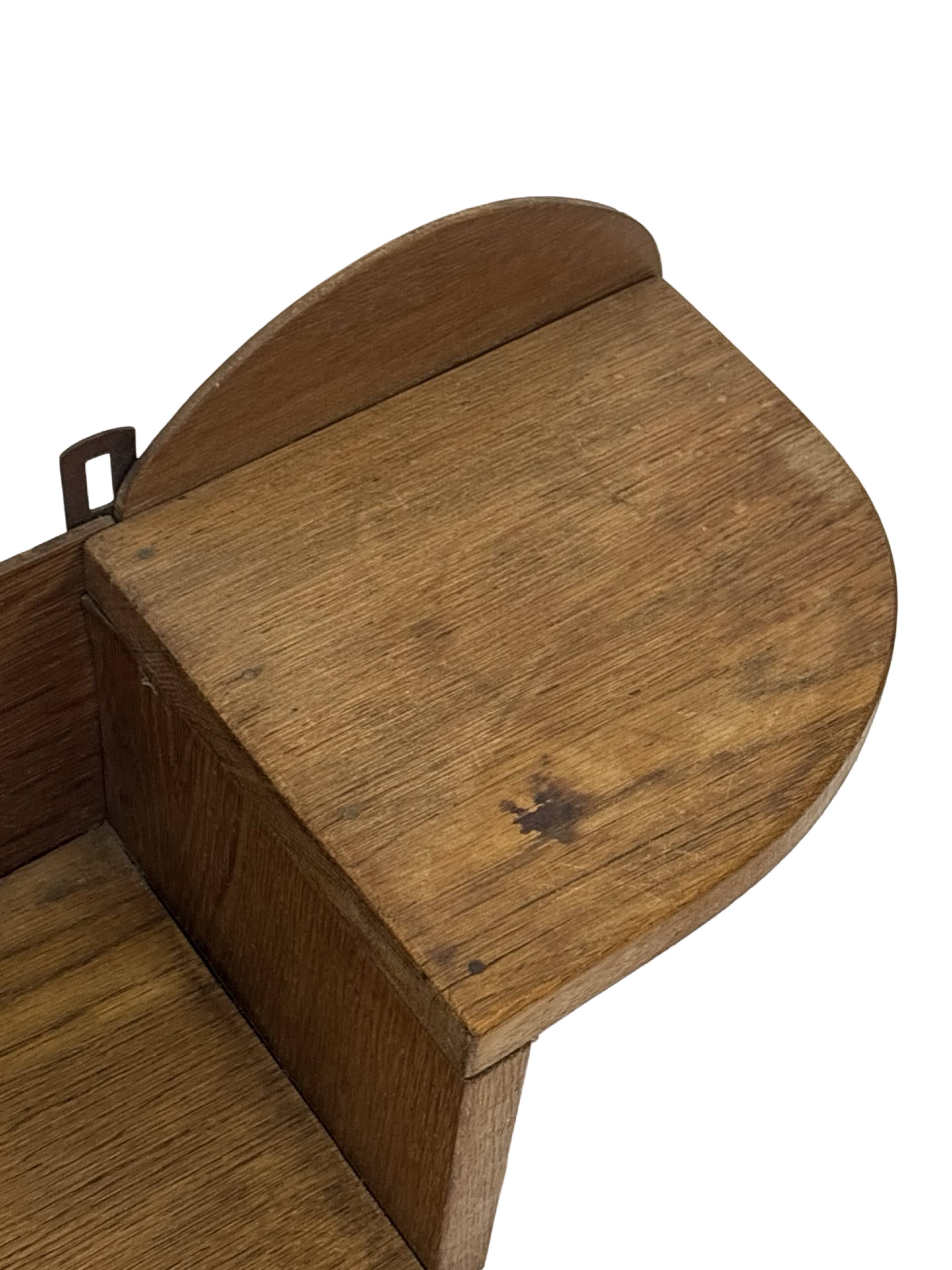 Vintage wooden wall shelve rack bookshelf in wood minimalist