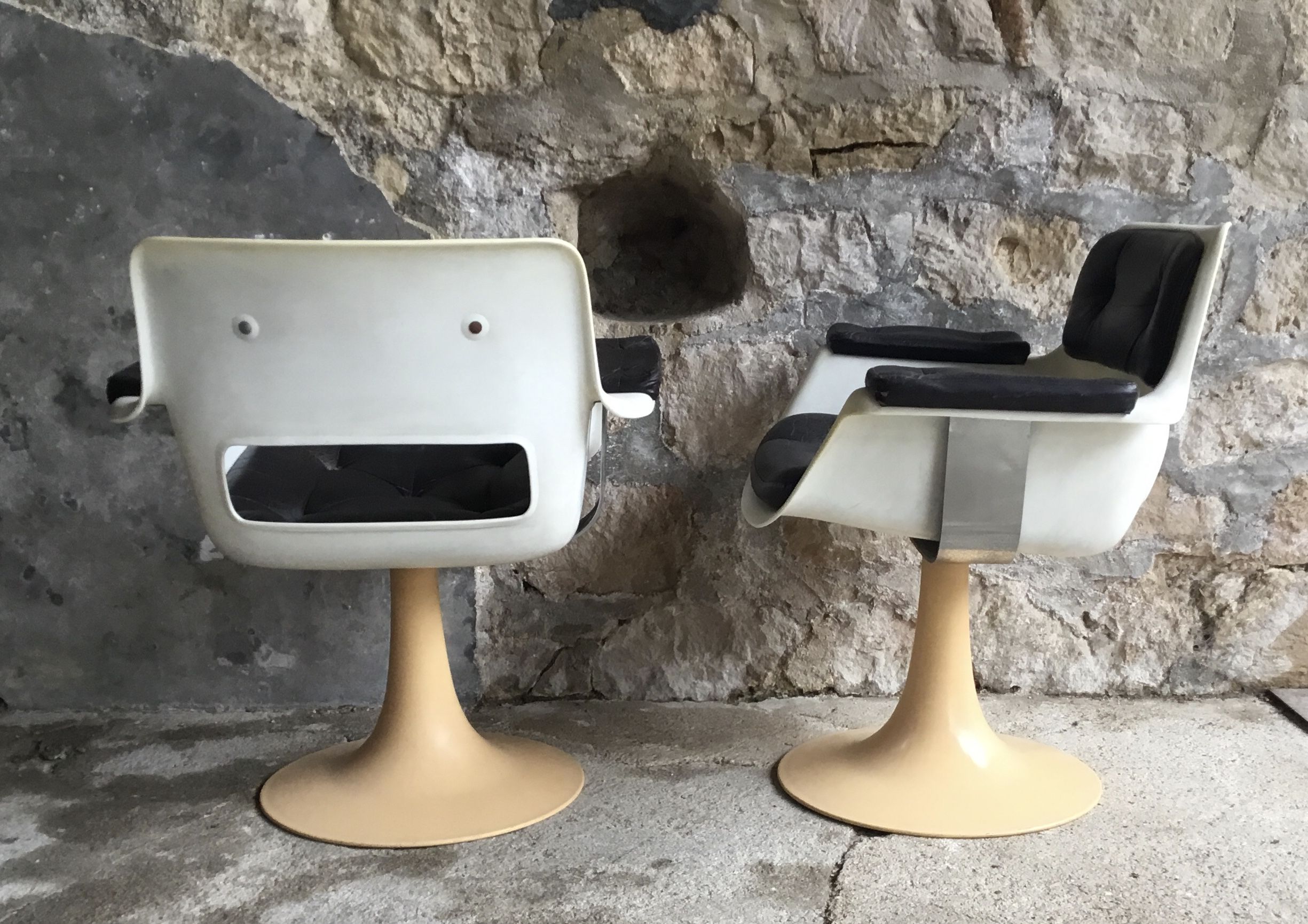 Pair of armchairs Albert Jacob tulip feet for Grosfillex - 1970