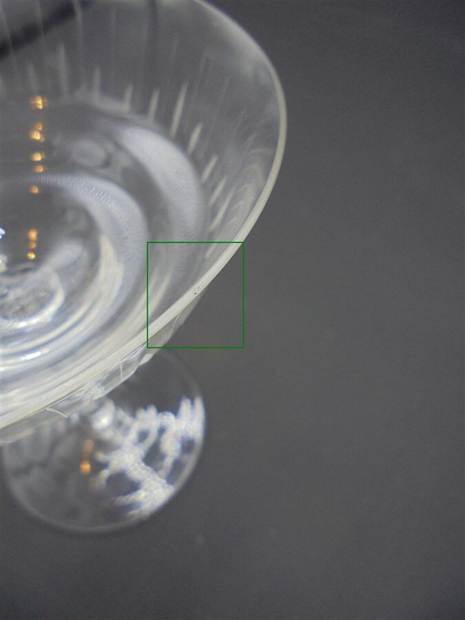 Set of 4 champagne glasses