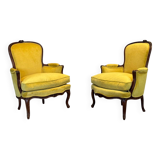 Pair of large Louis XV shepherdesses, stamped by François Foliot, master