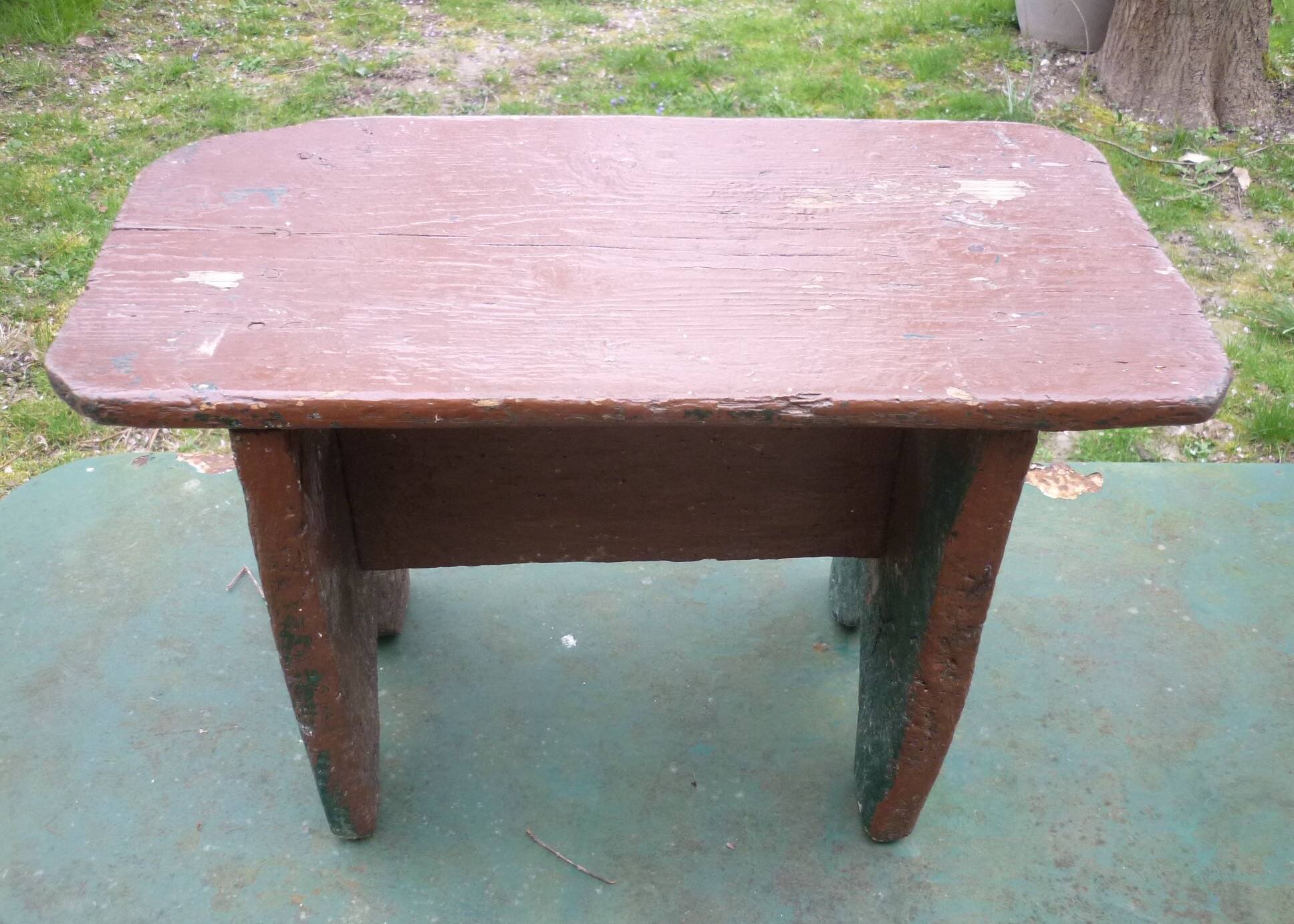 Vintage brutalist farmhouse stool bench