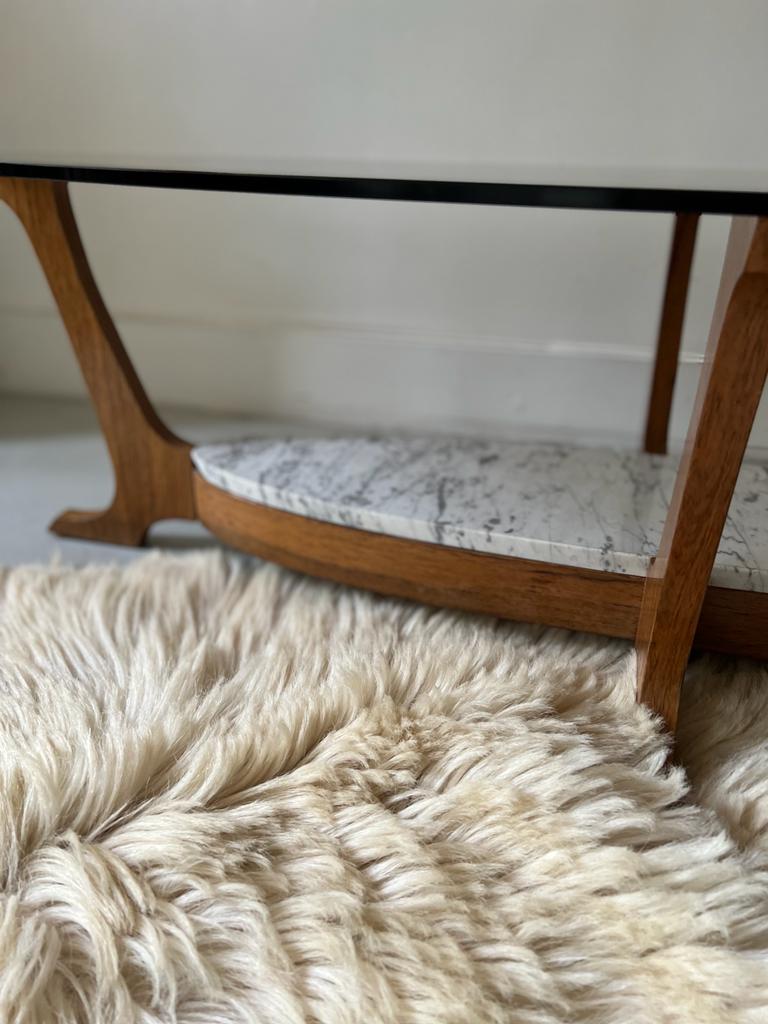 Table basse en verre marbre et bois, Hugues Poignant 1970