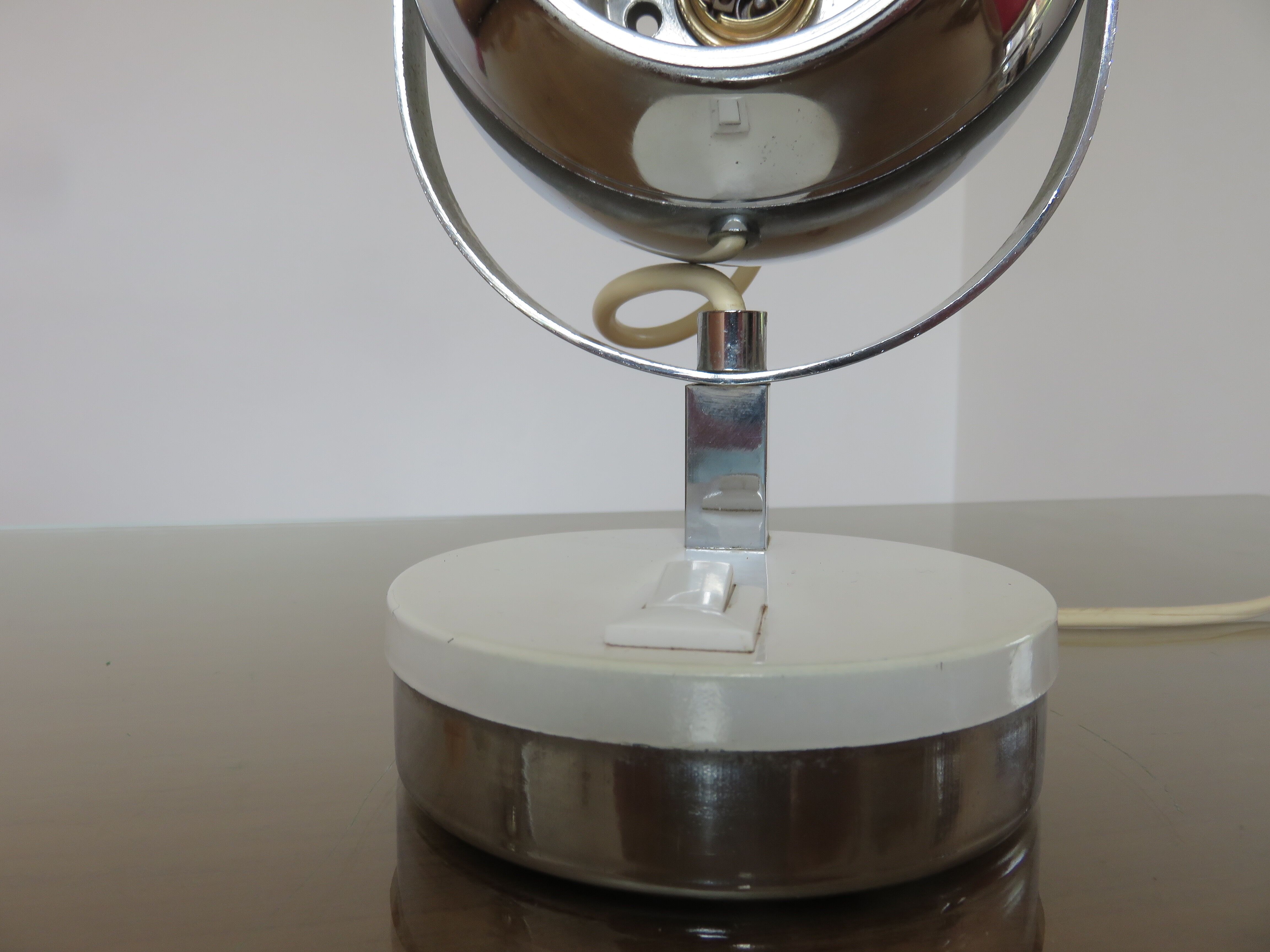 Eye ball lamp in chromed metal from the 70