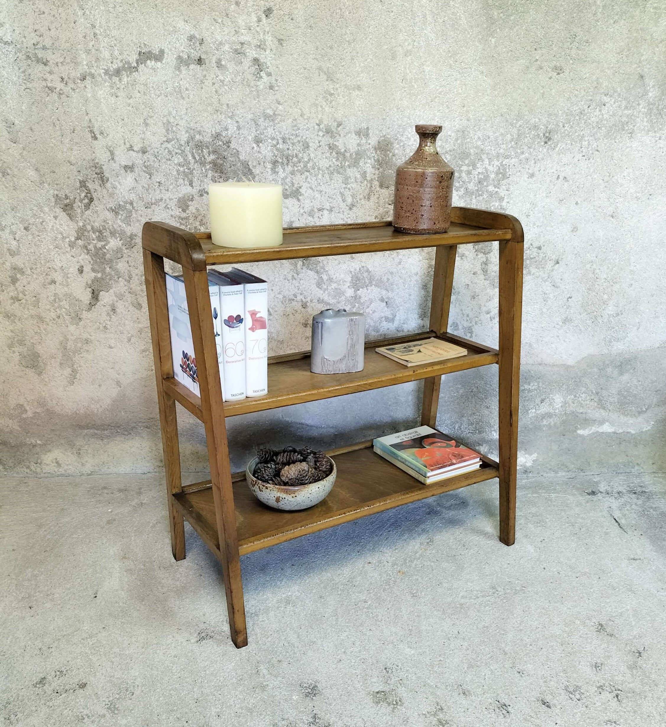 Vintage shelf on wooden legs in wood