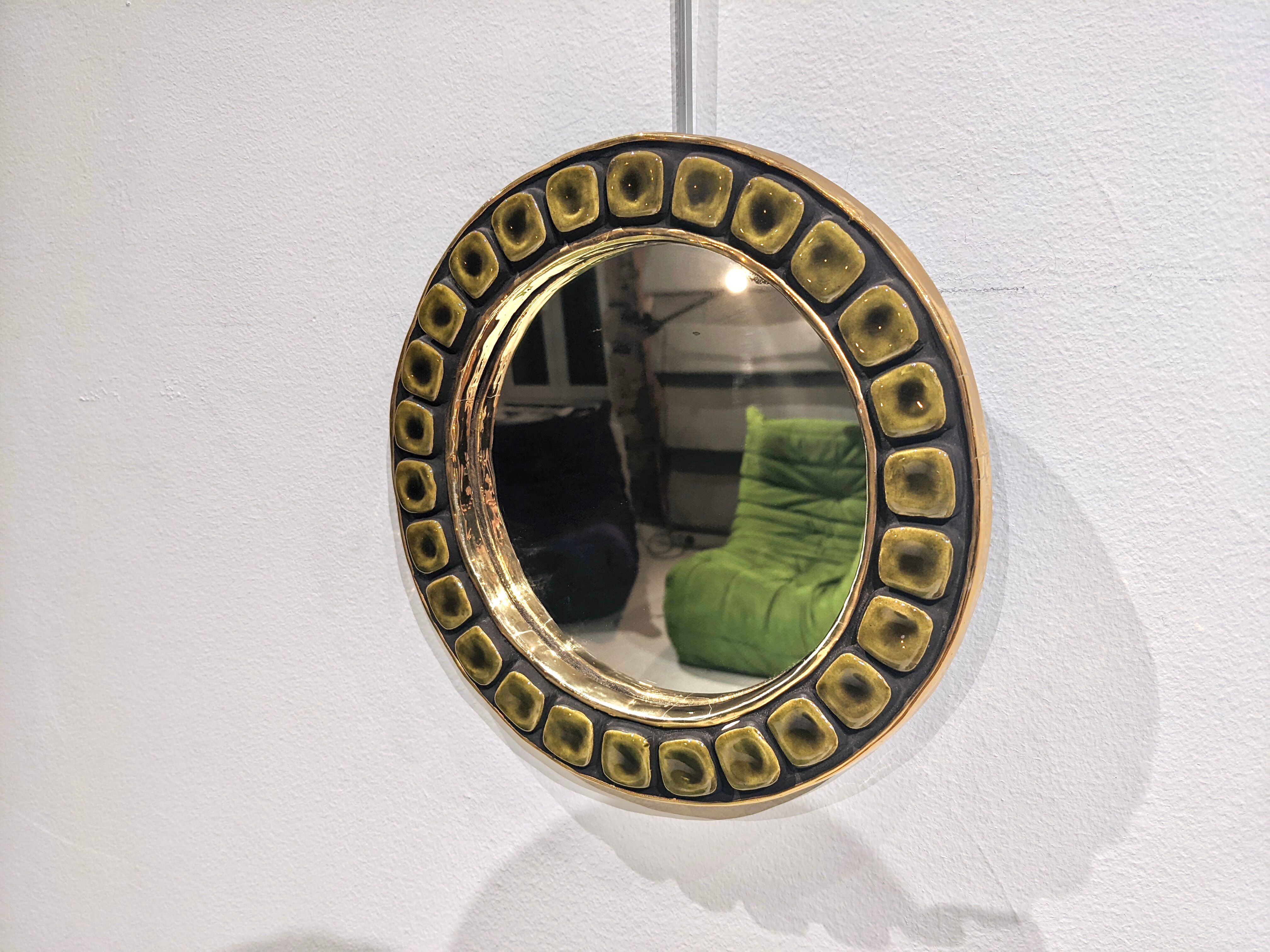 Mirror "sun" in glazed ceramic, 24 cm by Mithé Espelt