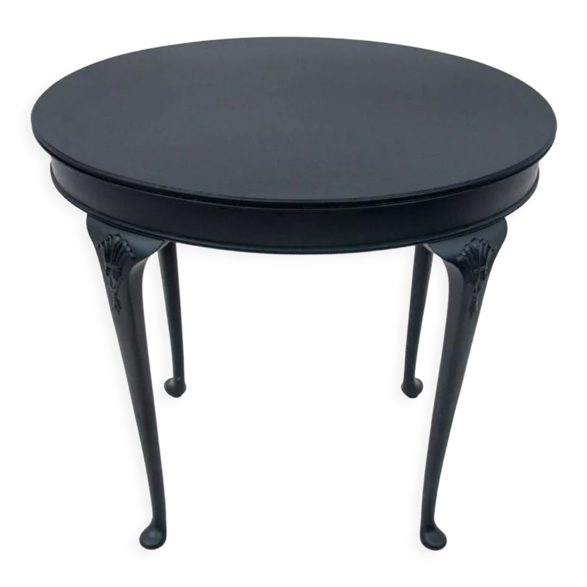 Oval table, Northern Europe, circa 1910