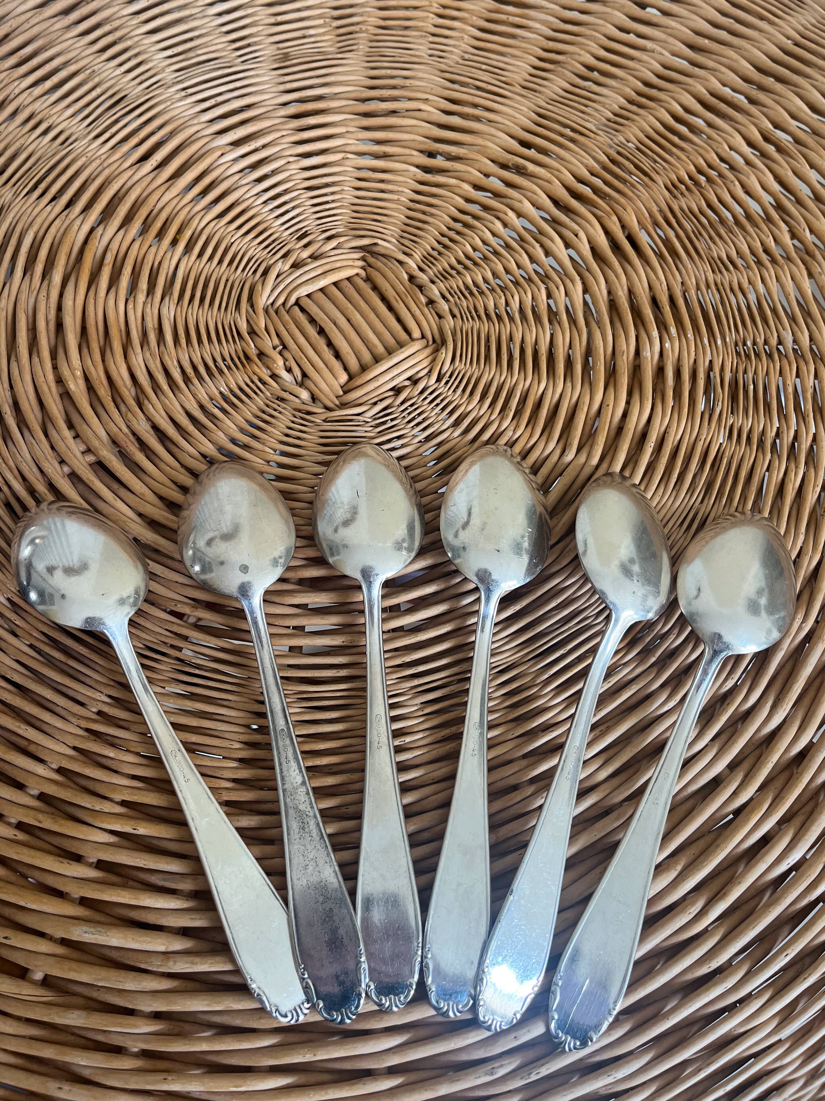 Set of 6 silver metal spoons