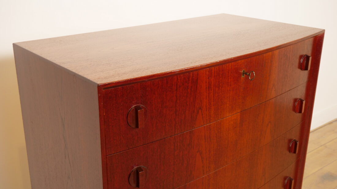 Vintage chest of drawers | 6 drawers | 120 cm | Teak | Henning Kjaernulf