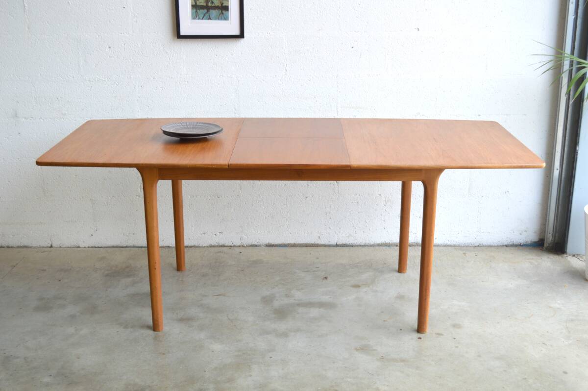 Table McIntosh rallonge papillon 147cm