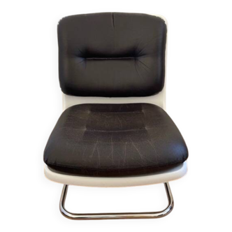 Vintage 70s armchair by Albert Jacob