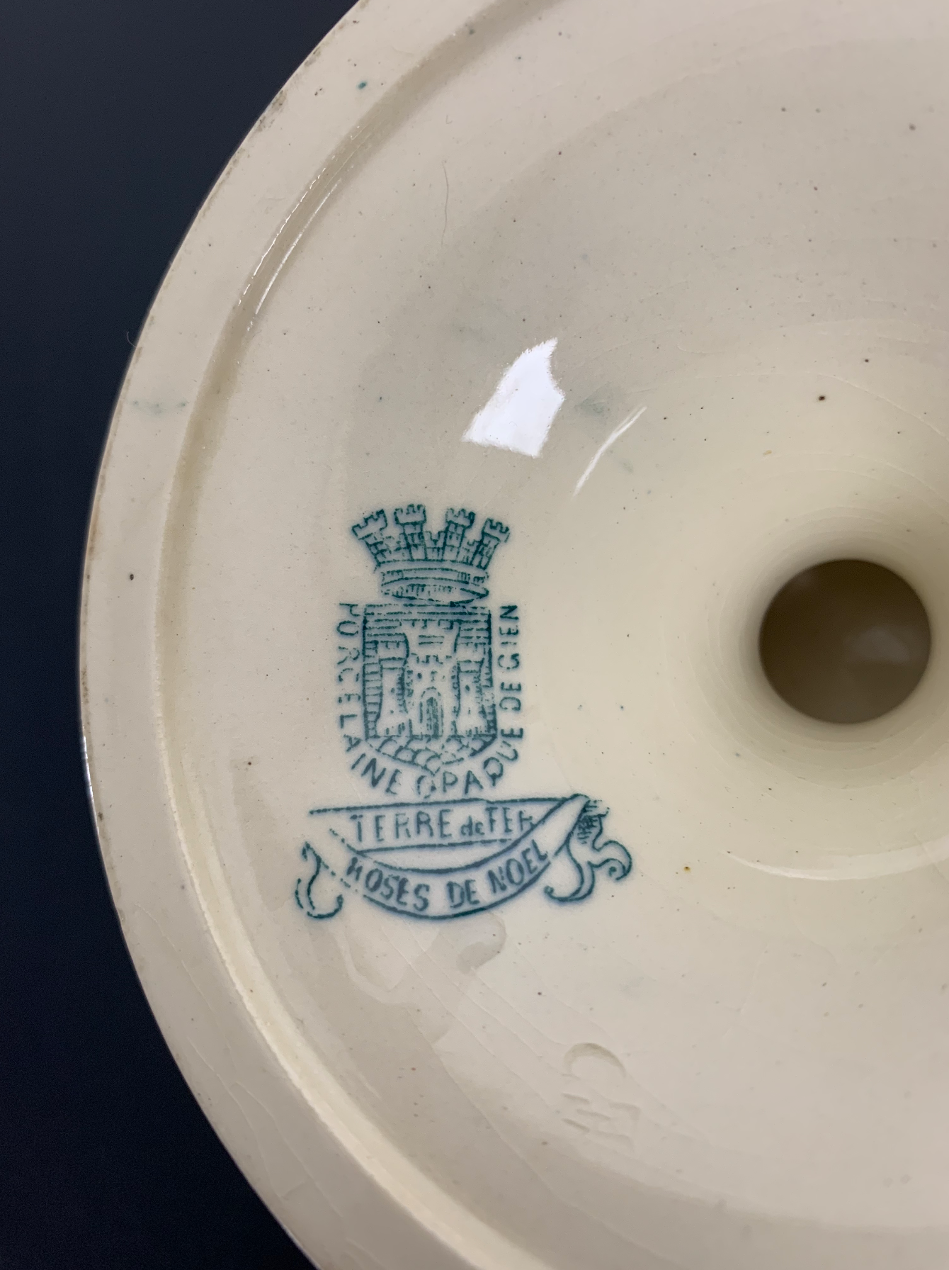 Opaque porcelain compotier from Gien Terre de fer