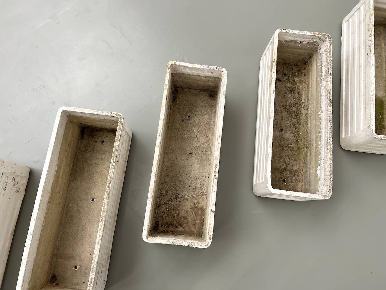 Set of 8 fiber cement planters