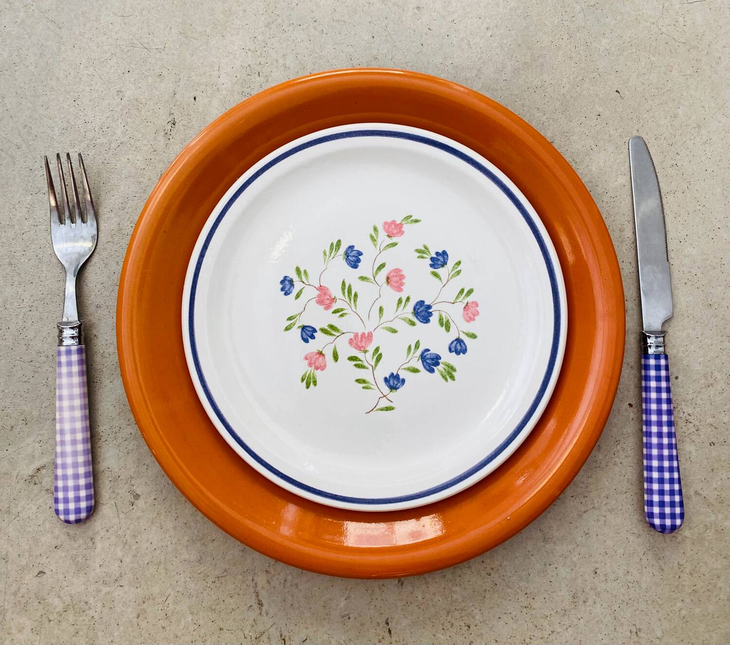 Orchies Moulin des Loup dessert plates