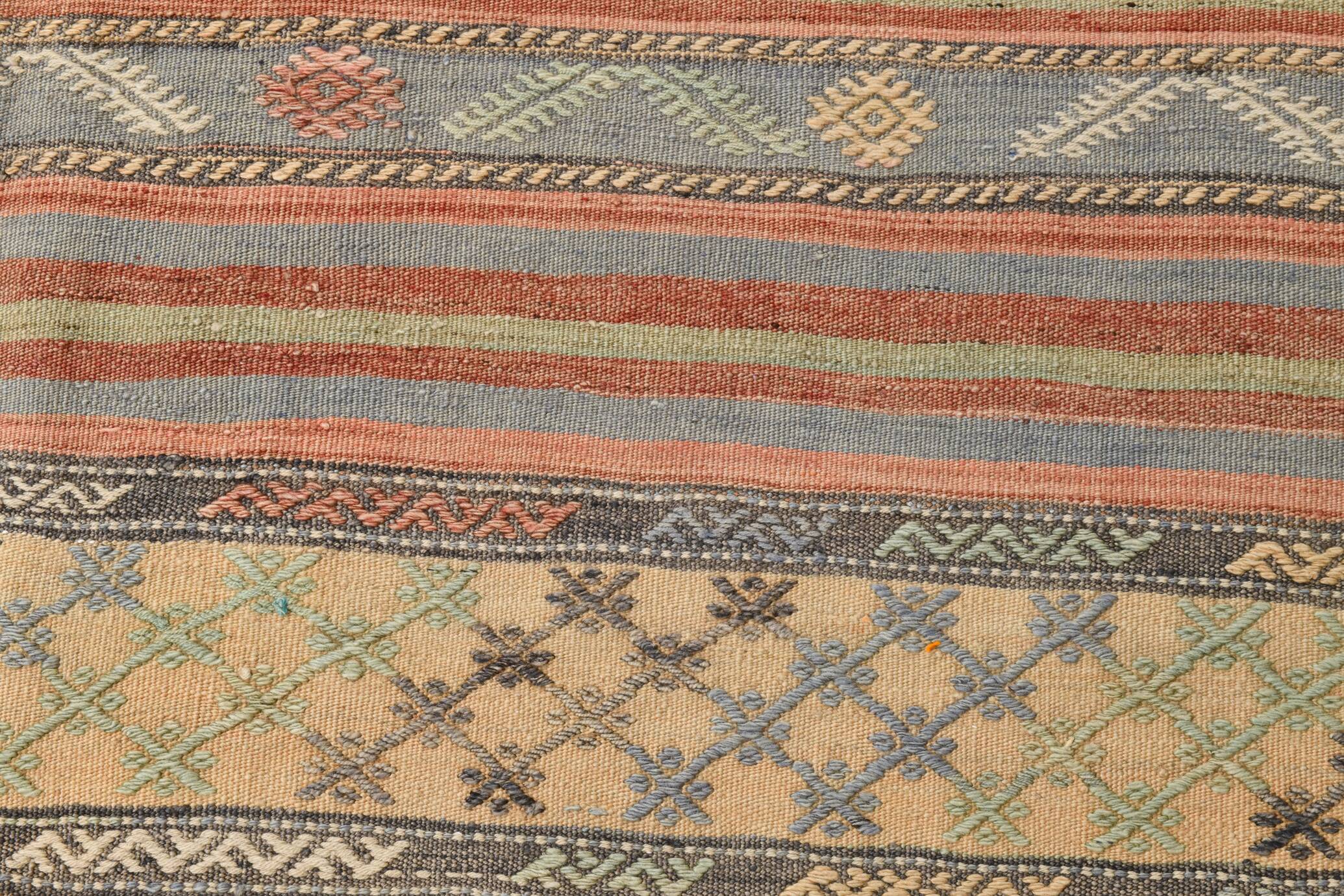 Tapis Kilim en laine tissé main, tons terreux doux, 6 x 11 cm, 169 x 321 cm