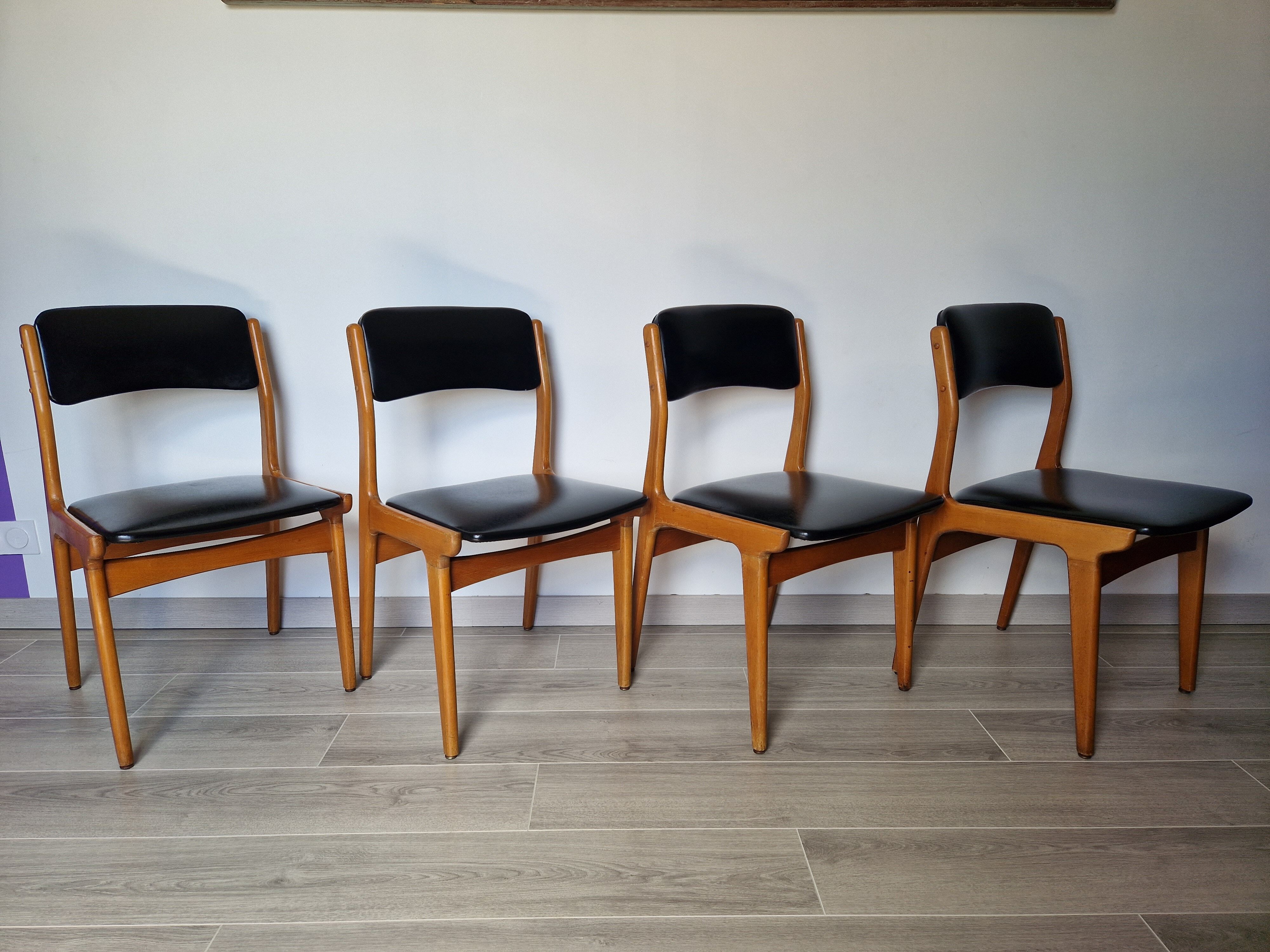 Ensemble de 4 chaises scandinaves vintage