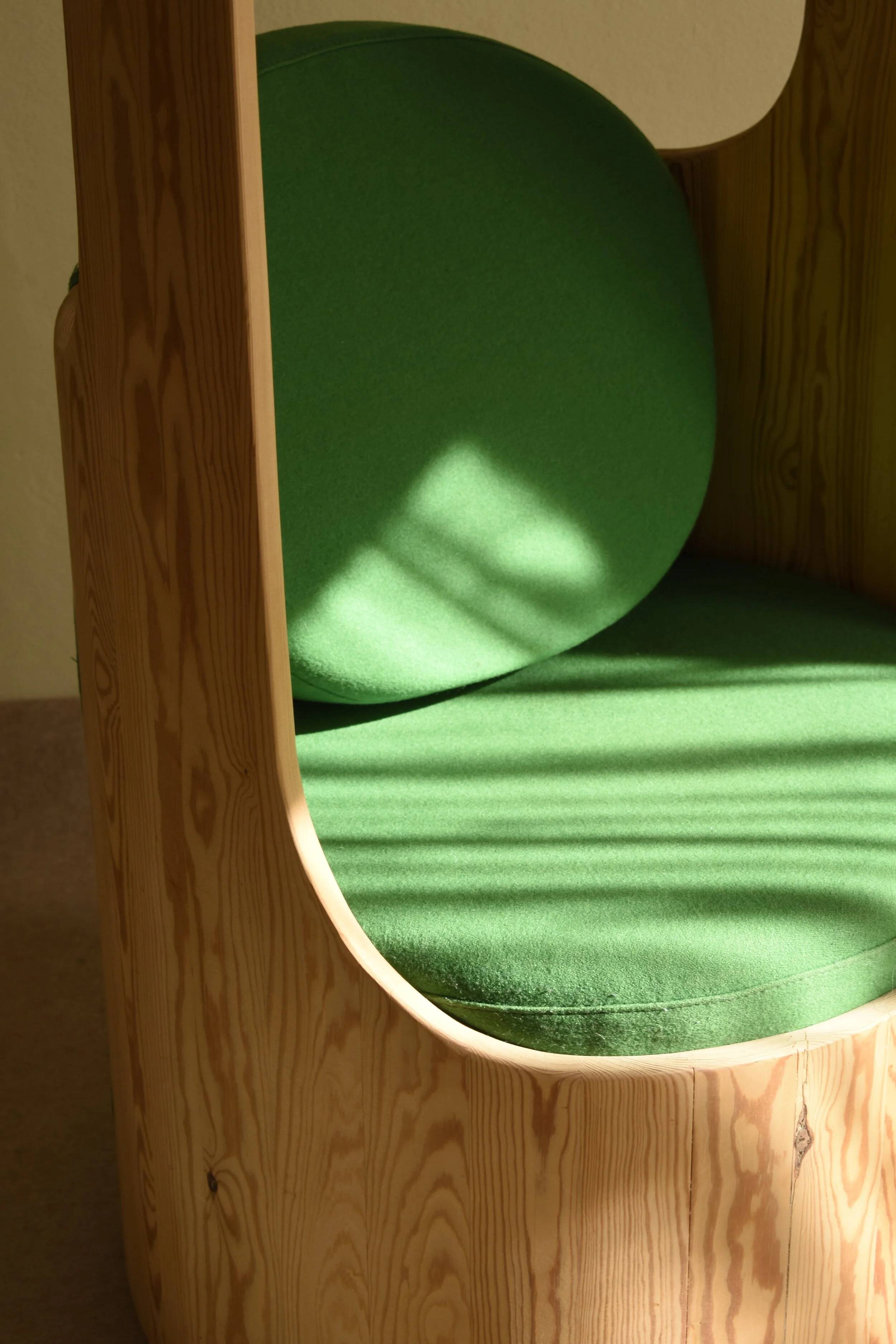 "Lounge chair model 'Hands' by Peter Opsvik for Cylindra AS"