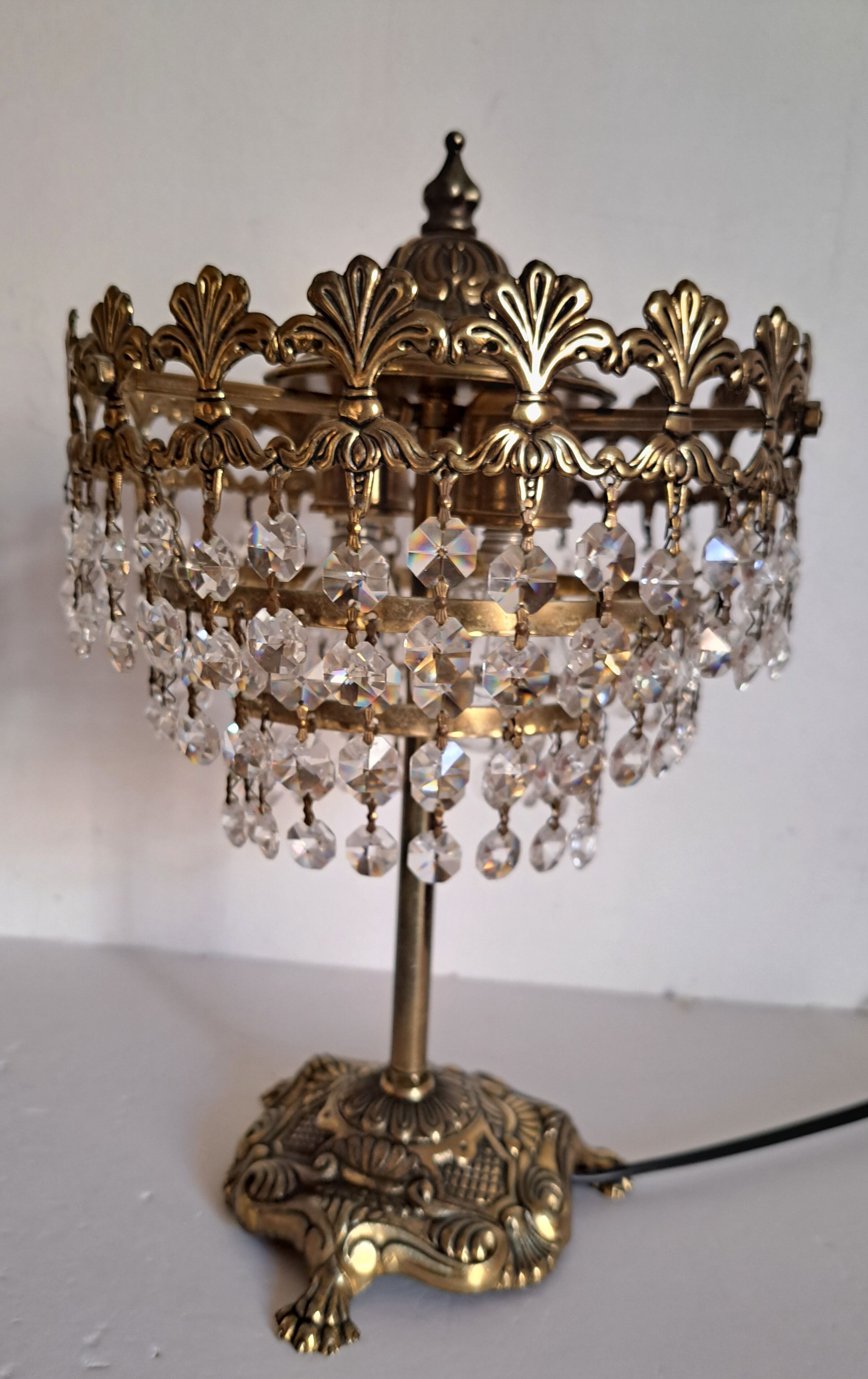 Pair of bedside lamps with tassels