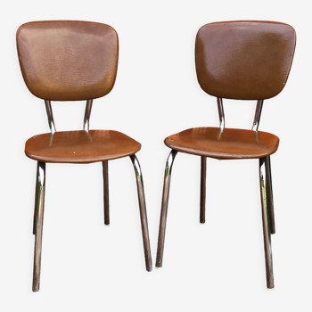 Pair of imitation leather chairs