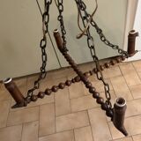 Lustre en bois torsadé