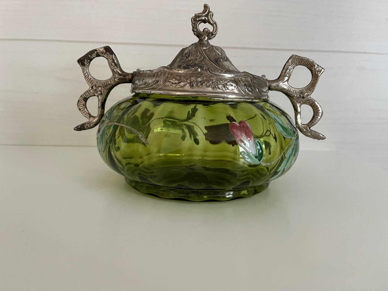 Glass biscuit bucket