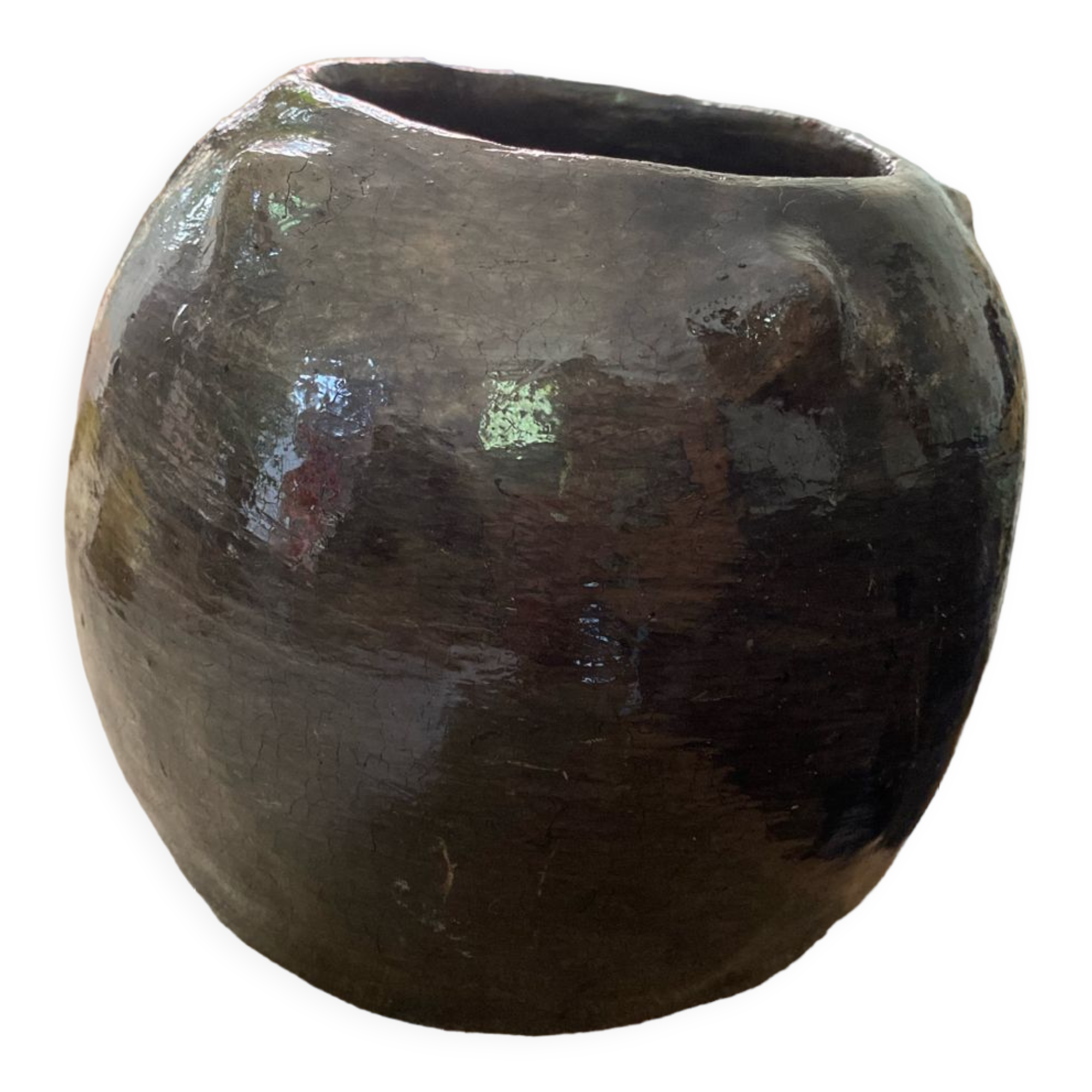 Sejnane brown vase varnished