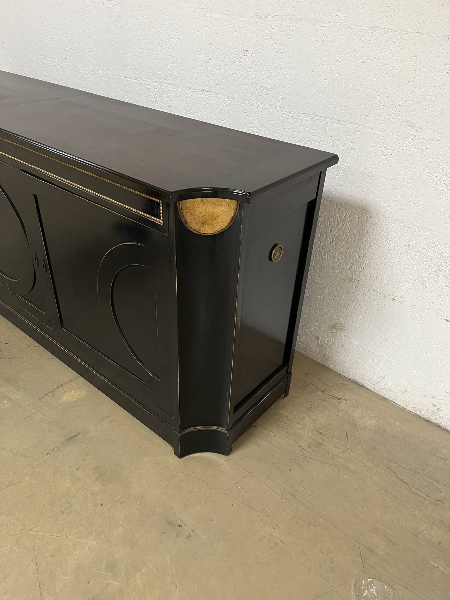 Majestic Sideboard