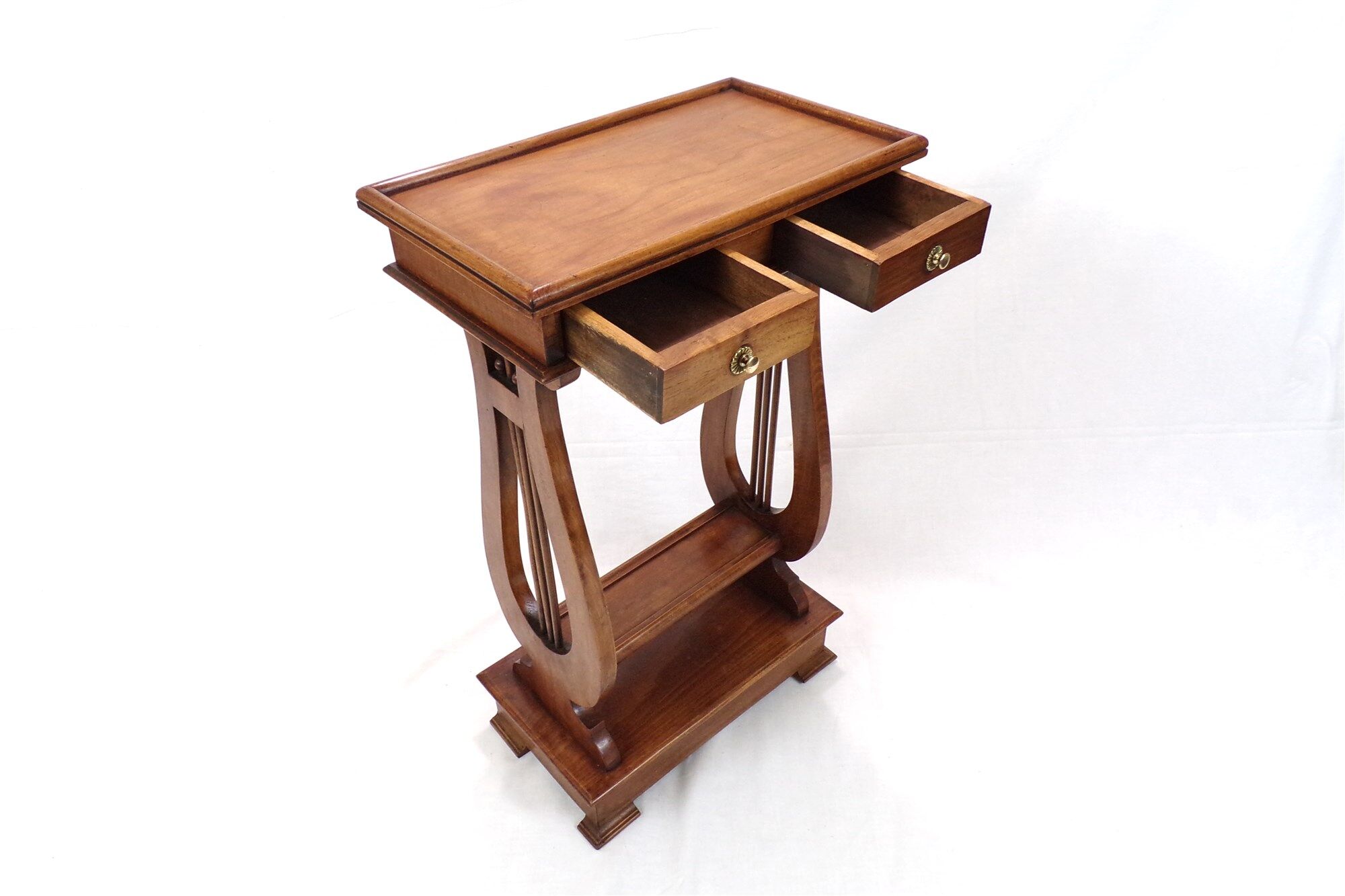 Side table, sofa tip, music theme