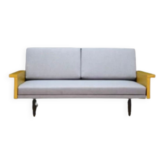 Scandinavian sofa from the 50s, 60s, 70s