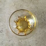 Vase jaune