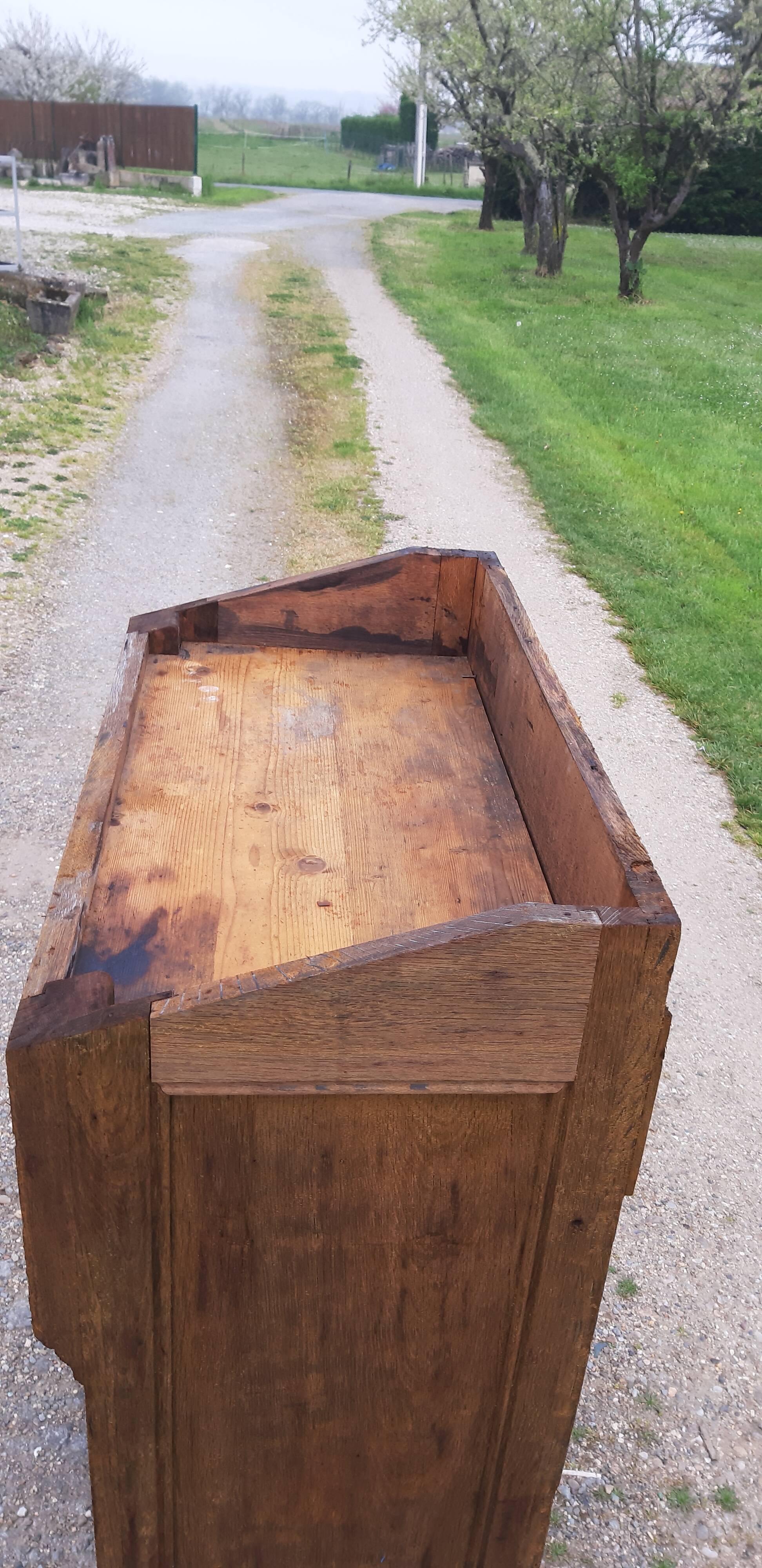 Furniture store box oak