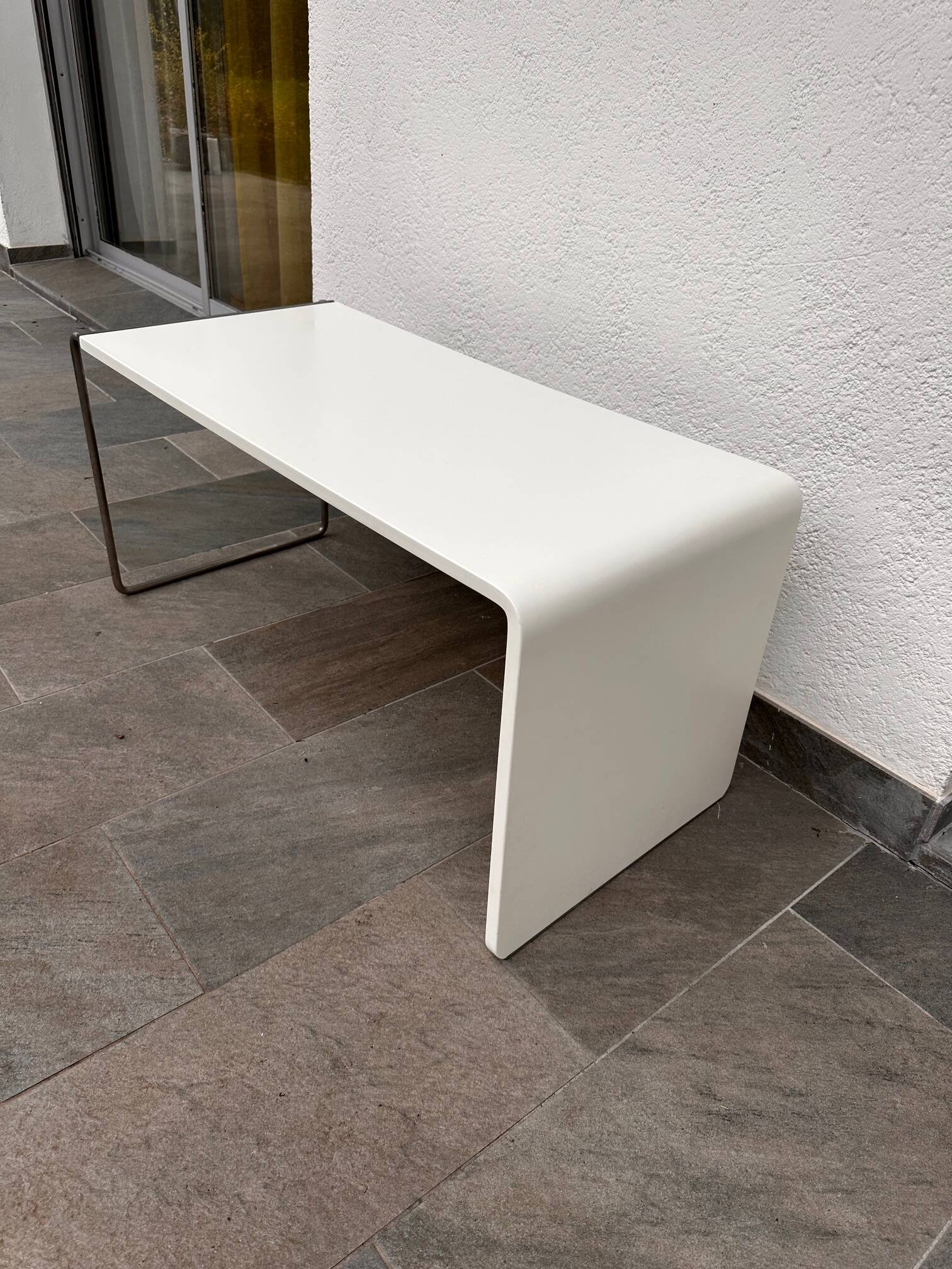 Lowland coffee table small model Patricia Urquiola for Moroso