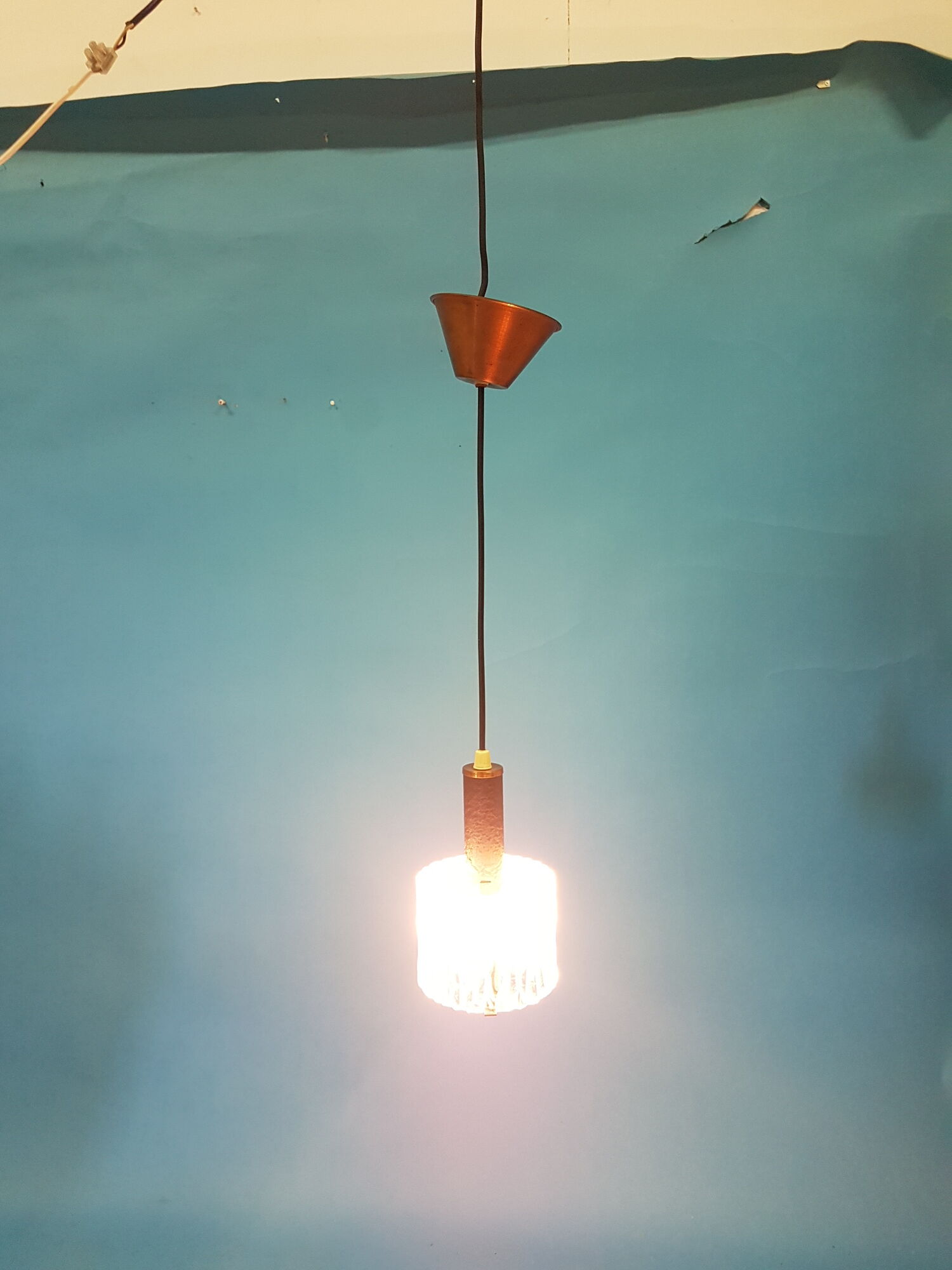 Paire de suspensions, Pays-Bas des années 1960